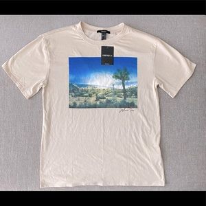 🆕 FOREVER 21 T-shirt